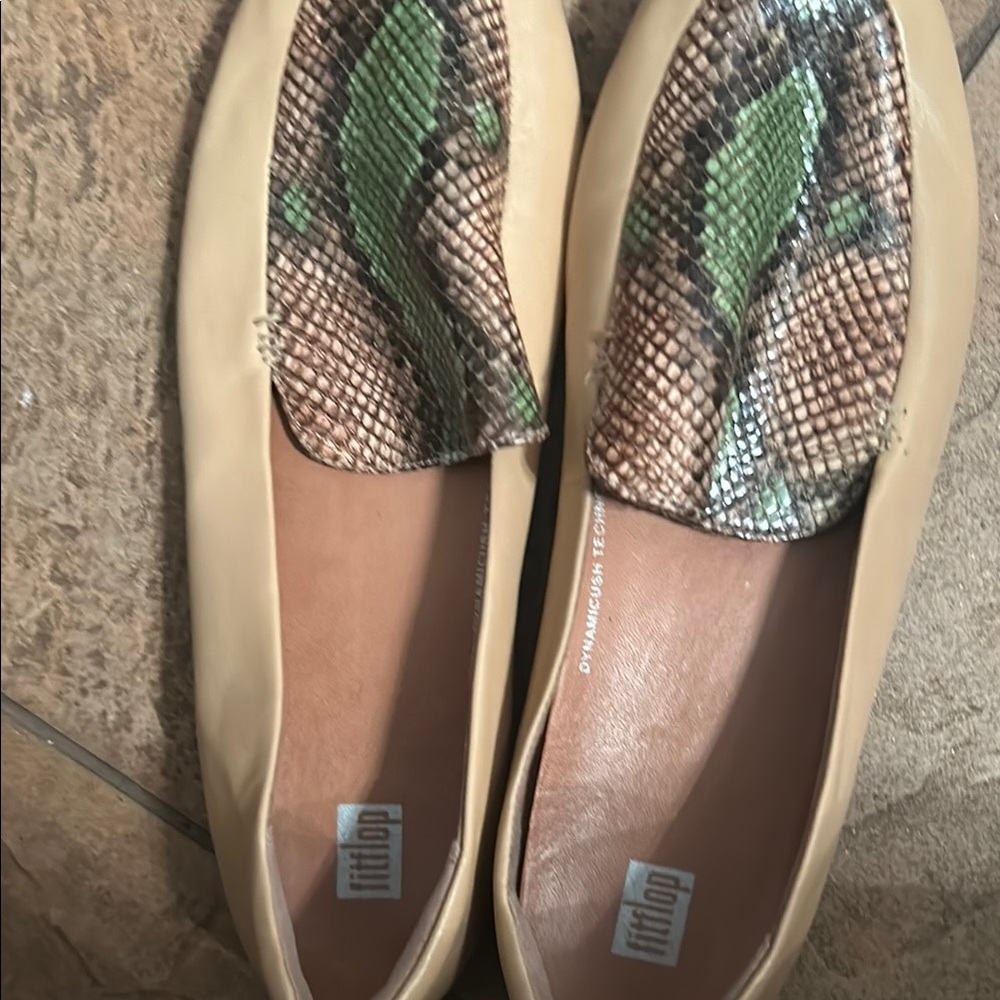 Fitflop Beige and Snake Print Flats
